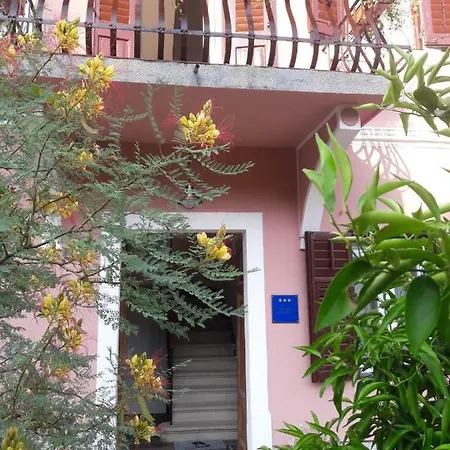 Lusetic Appartement *