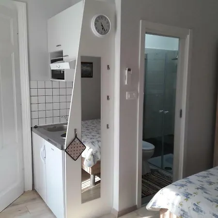 Lusetic Apartman *