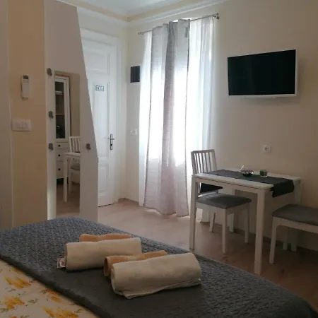 Lusetic Apartman Abbázia